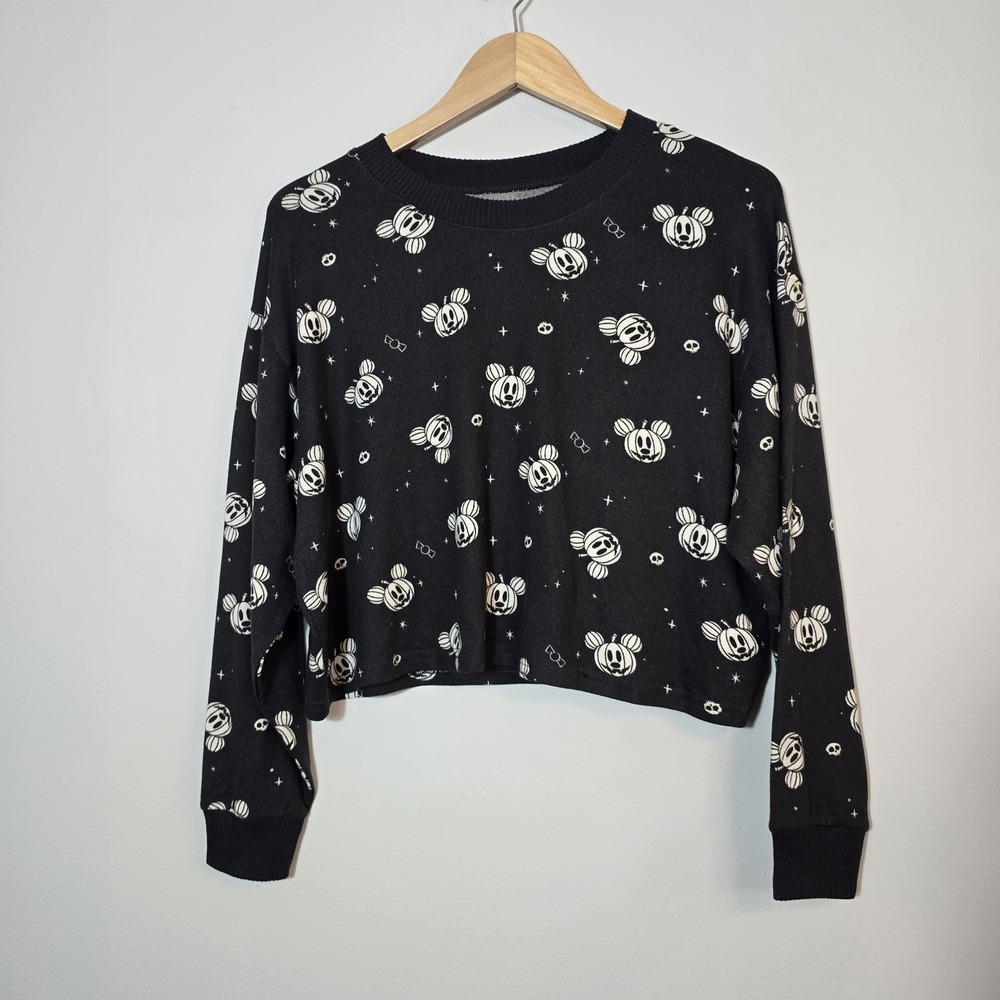 AE Mickey Halloween Sweatshirt NWT M Black Cropped‎ Disney Cute